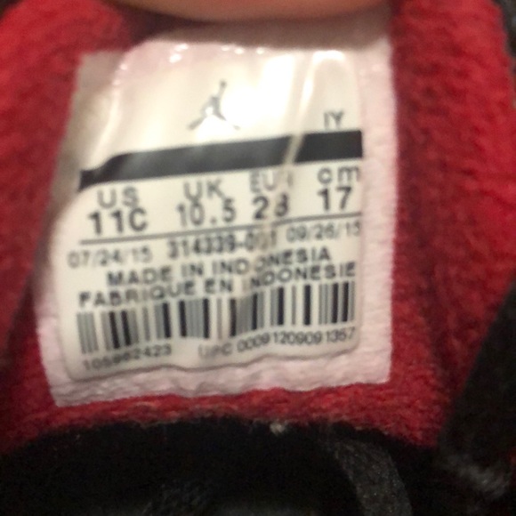 Jordan 5 - Picture 3 of 5